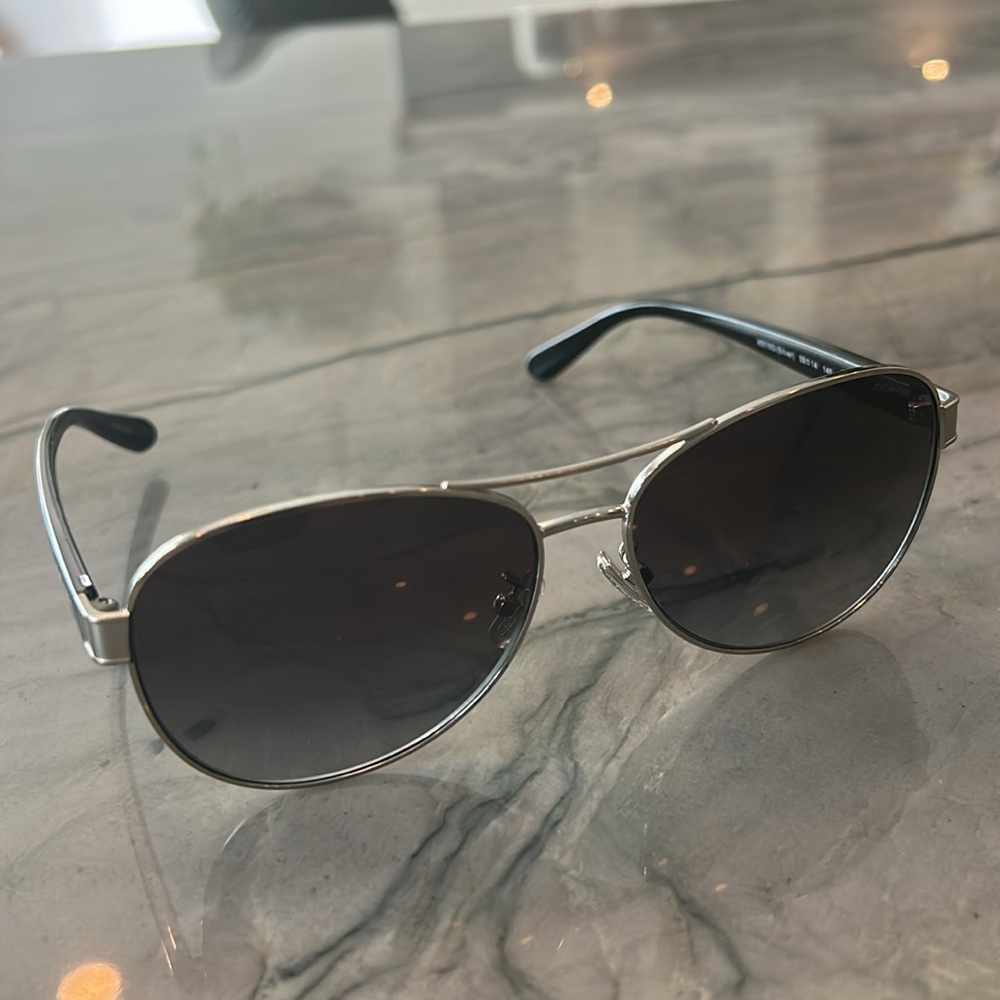 Coach Sunglasses - Picture 7 of 8